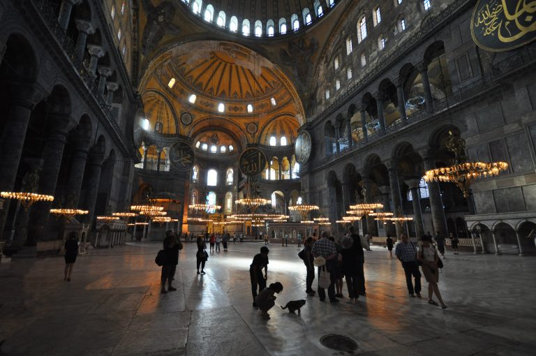 Ayasofyanın Zamana Direnen Kubbesi Kültürel Bağları Güçlendiriyor