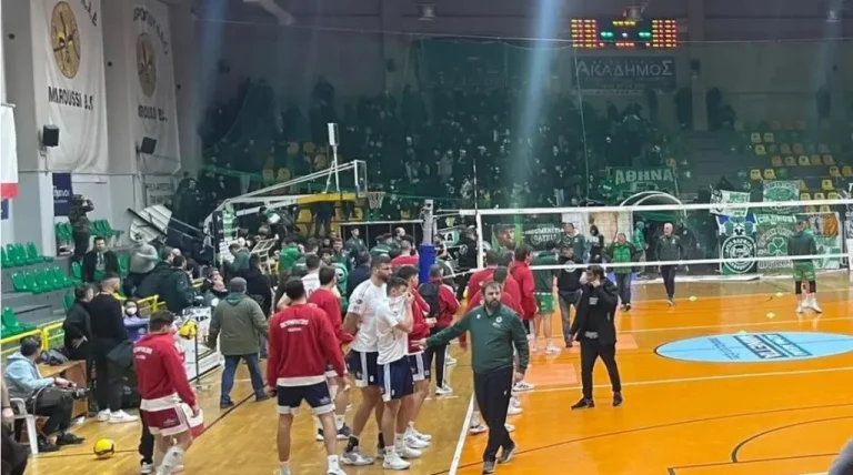 Yunanistanda yenilgi depremi! Başkan Atamana sert çıktı