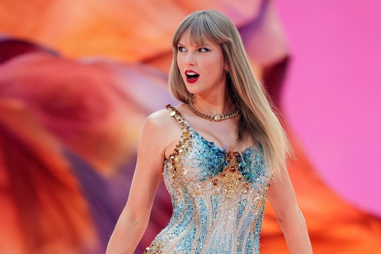 Taylor Swift Tarihi Bir Rekor Daha Kırdı
